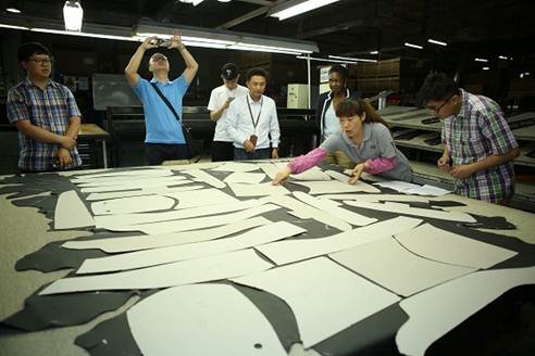 伟巴斯特的极致天窗工艺新葡京娱乐场app遇见(图13)