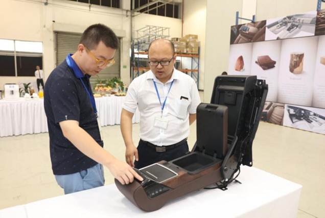 伟巴斯特的极致天窗工艺新葡京娱乐场app遇见(图17)